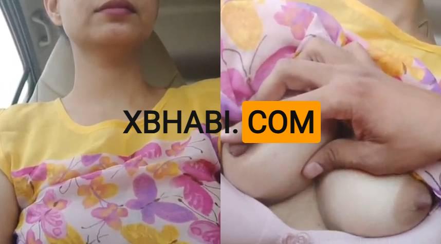 Pressing Sexy Indian Girl Boobs in Car XXX Video
