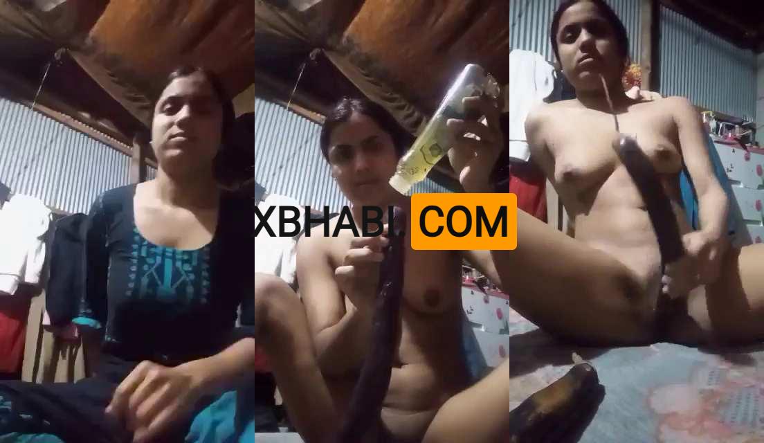 Bangladeshi Village Girl Inserting Brinjal inside Her Pussy XXX